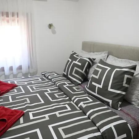 公寓 Ego Apartmanii
